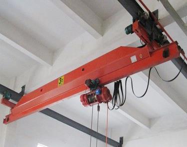LD型電動(dòng)單梁起重機(jī)主梁U型槽沖壓生產(chǎn)工藝是什么？優(yōu)點(diǎn)是什么？